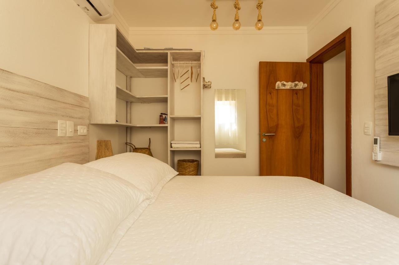 Casa D'Aroeira Residencial Boutique - Centro De Juquei - 2 Quadras Do Mar - Servico De Praia - Roupa De Cama 600 Fios Algodao Egipcio - Toalhas Banho E Praia - Tudo Novo - Estacionamento Interno - Cozinha - Consulte Unidades Com Ofuro Hidro E Cromote Exterior photo