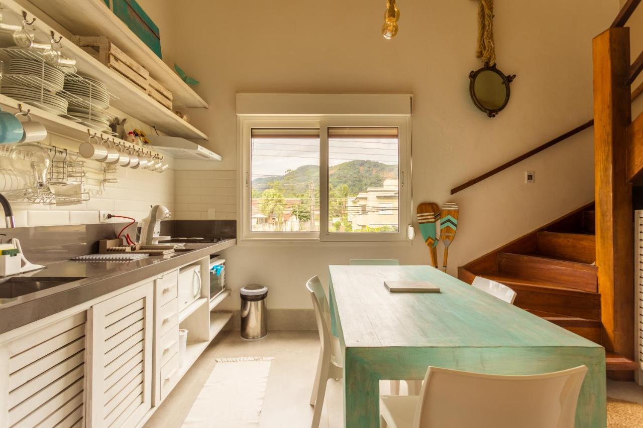 Casa D'Aroeira Residencial Boutique - Centro De Juquei - 2 Quadras Do Mar - Servico De Praia - Roupa De Cama 600 Fios Algodao Egipcio - Toalhas Banho E Praia - Tudo Novo - Estacionamento Interno - Cozinha - Consulte Unidades Com Ofuro Hidro E Cromote Exterior photo