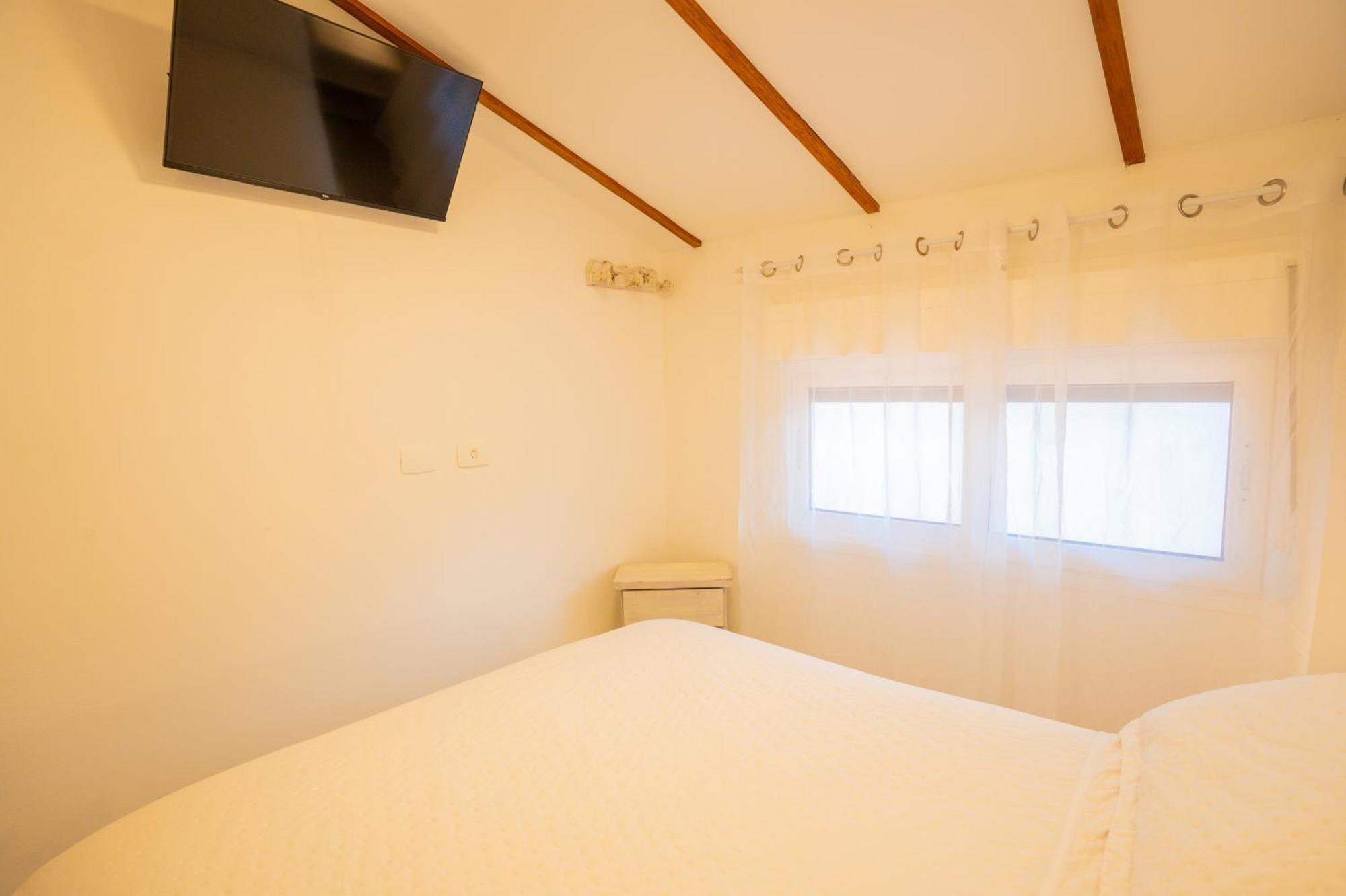 Casa D'Aroeira Residencial Boutique - Centro De Juquei - 2 Quadras Do Mar - Servico De Praia - Roupa De Cama 600 Fios Algodao Egipcio - Toalhas Banho E Praia - Tudo Novo - Estacionamento Interno - Cozinha - Consulte Unidades Com Ofuro Hidro E Cromote Exterior photo